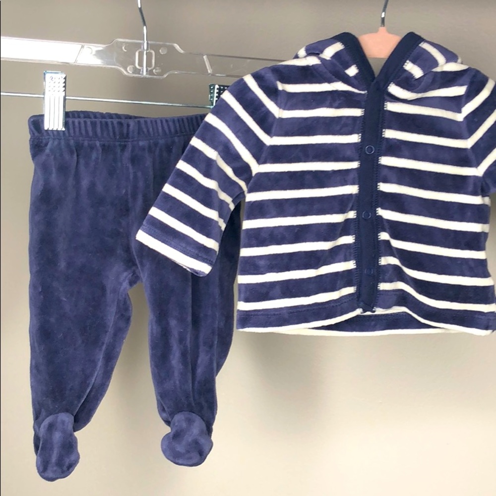 Gap Velour 0 - 3 months set